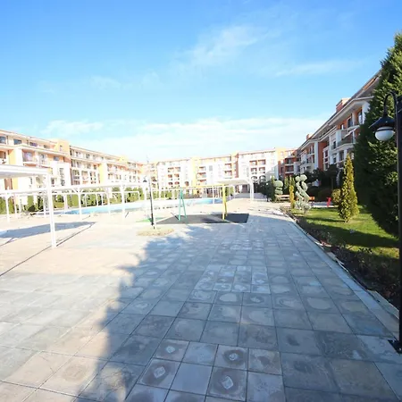 Prestige - Menada Apartmán *